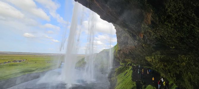 Day 5: Seljalandsfoss, Gljufrabui, Skogafoss & Kvernufoss